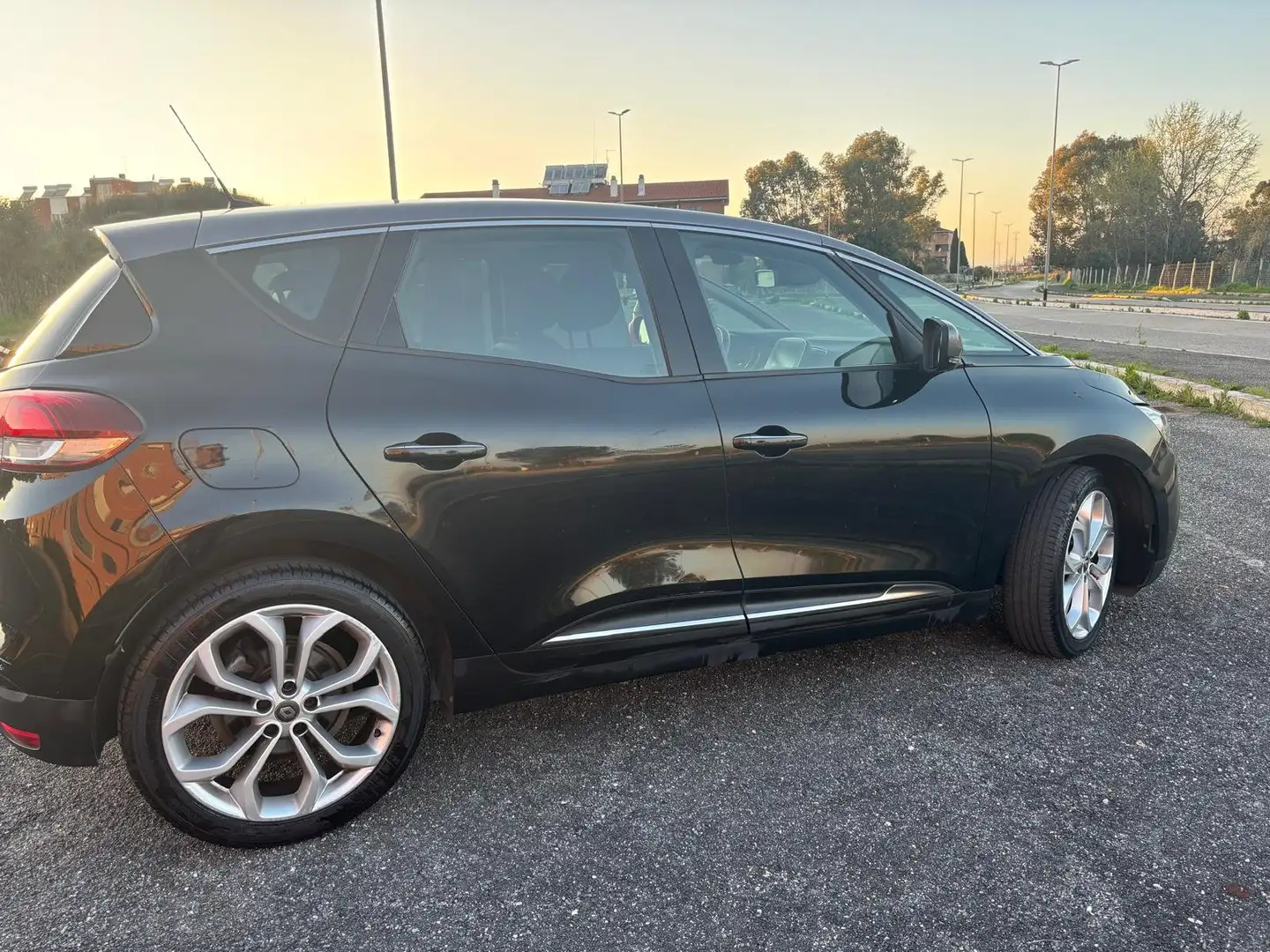 Renault Scenic Scenic 1.5 dci energy Sport Edition2 110cv edc Nero - 1