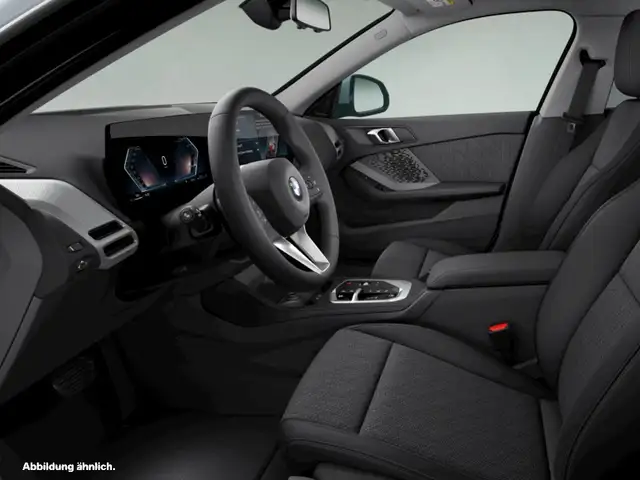 BMW 2 Series view 3