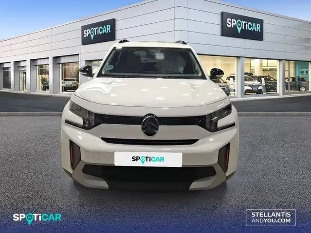 Citroen C3 Aircross view 2