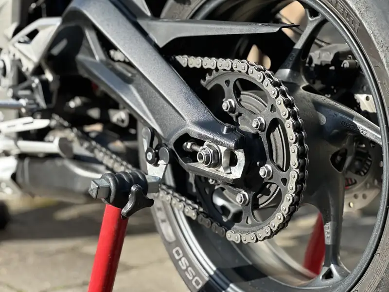 Triumph Street Triple 765 - foto 5