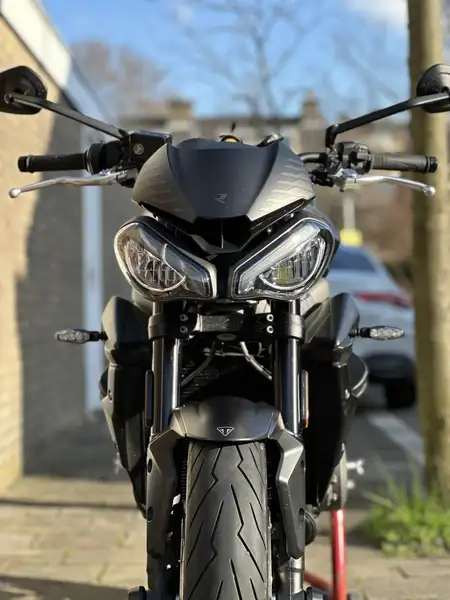 Triumph Street Triple 765 - foto 2