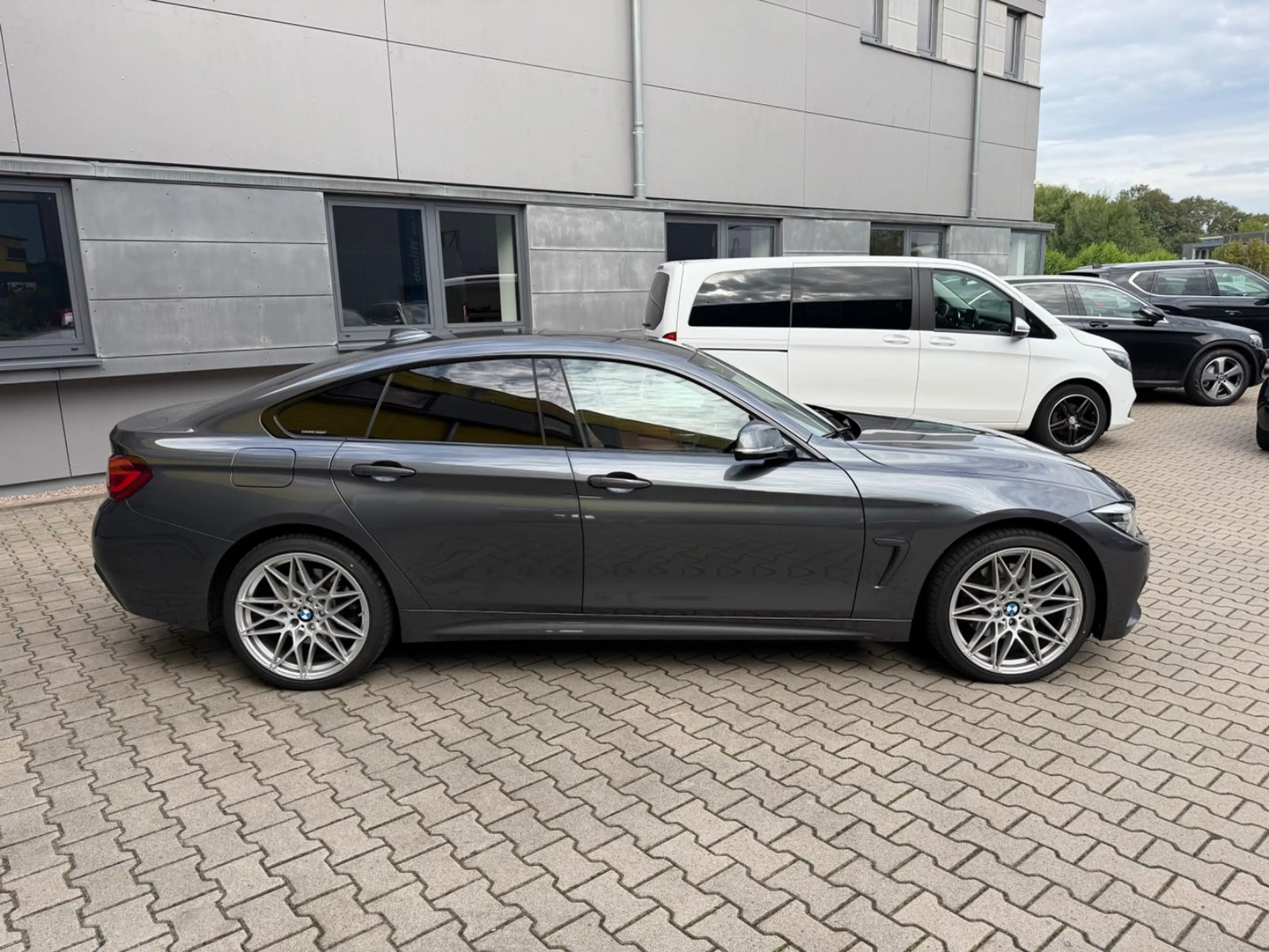 BMW 430 Gran Coupe xDrive M Sport HEAD-UP/SCHIEBED — photo 8