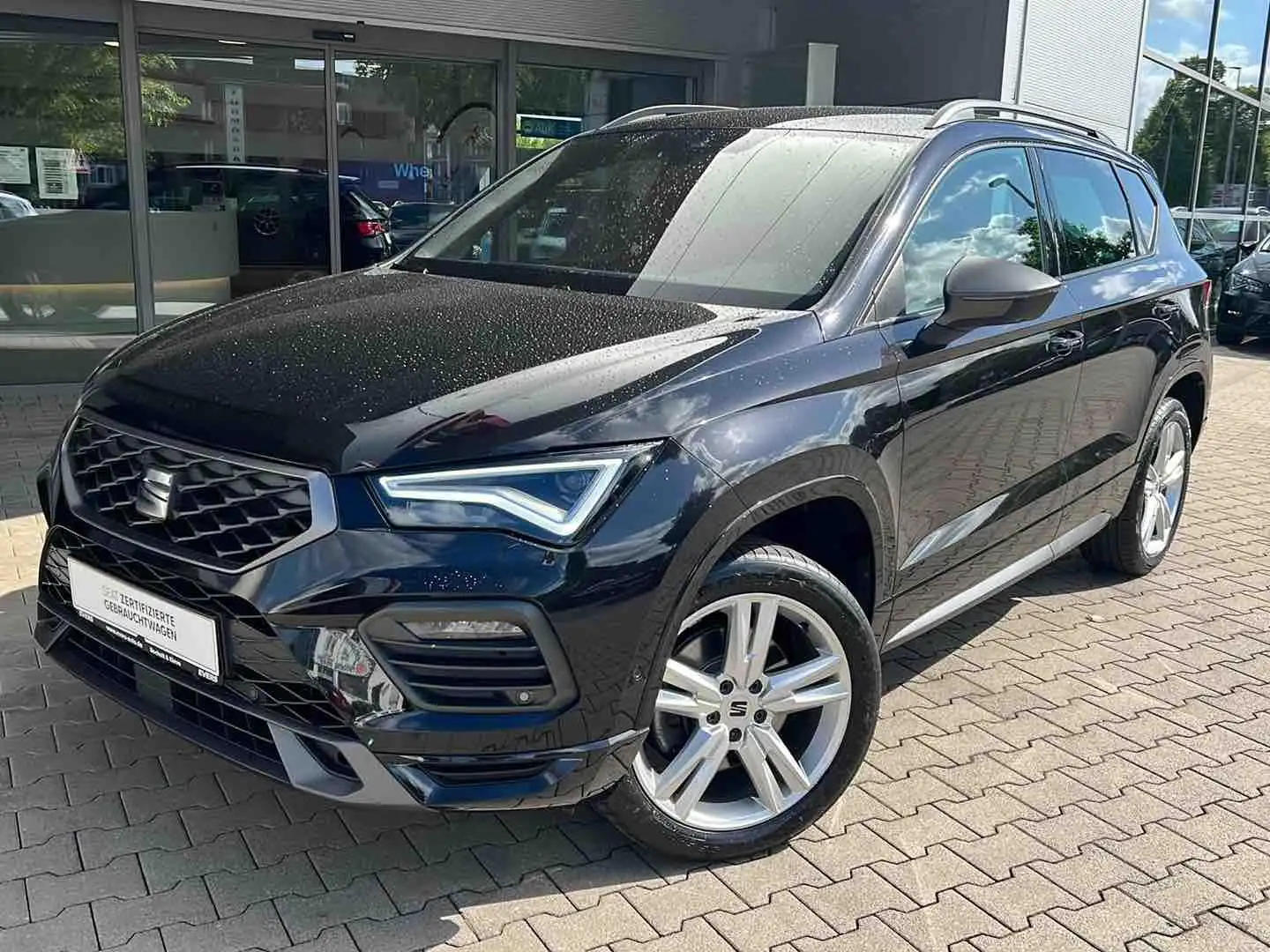 SEAT Ateca FR 2.0 TDI DSG Navi LED Kamera AHK ACC Totw Nero - 2