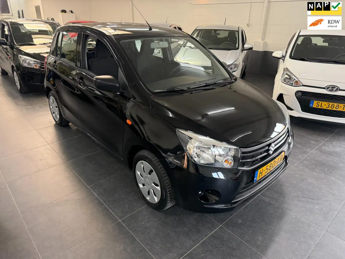Suzuki Celerio 1.0 Comfort Noir - 1
