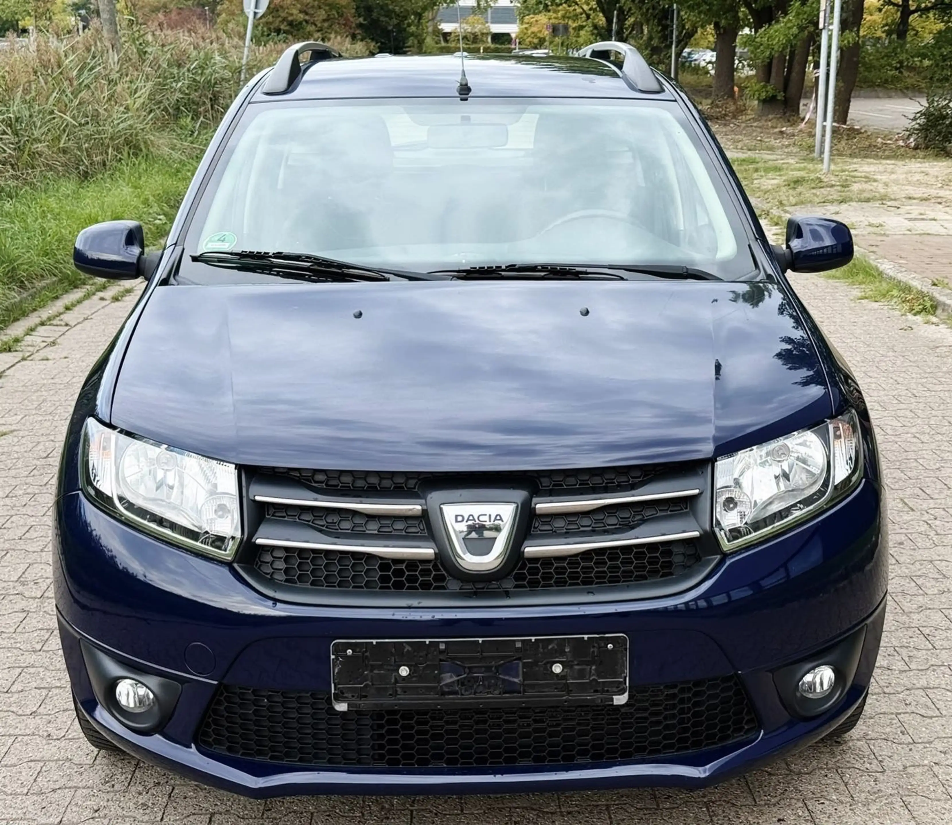 Dacia Logan MCV 1.2 16V 75 Ambiance Klima Tüv Neu Top — photo 5