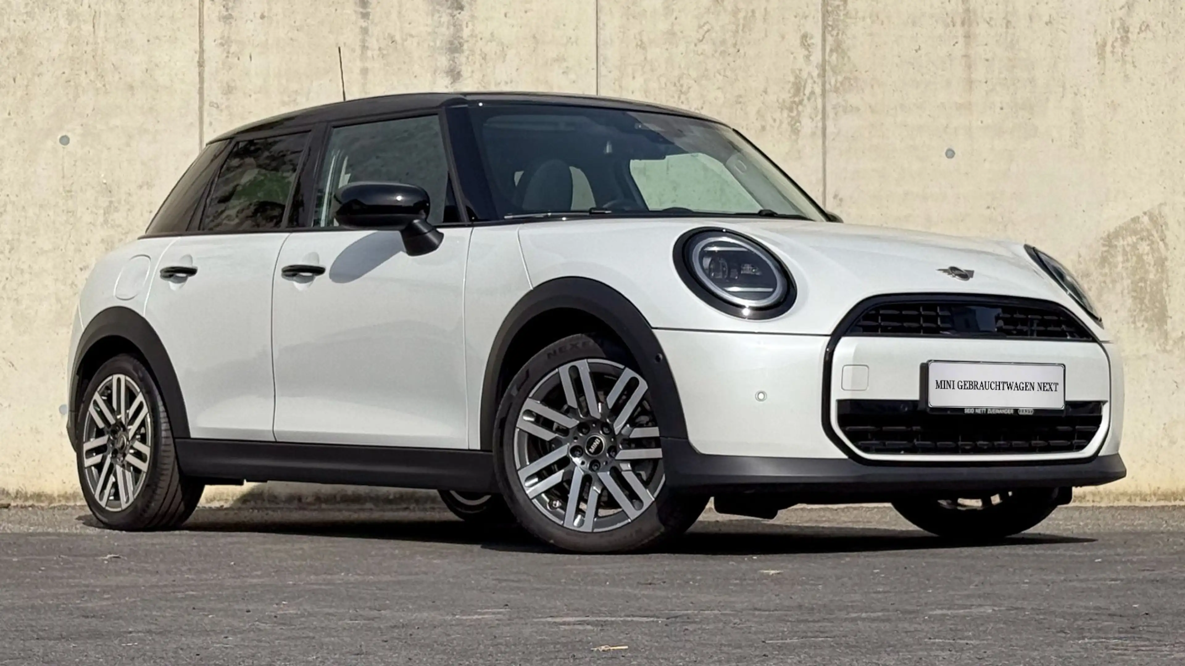 MINI Cooper C — photo 3