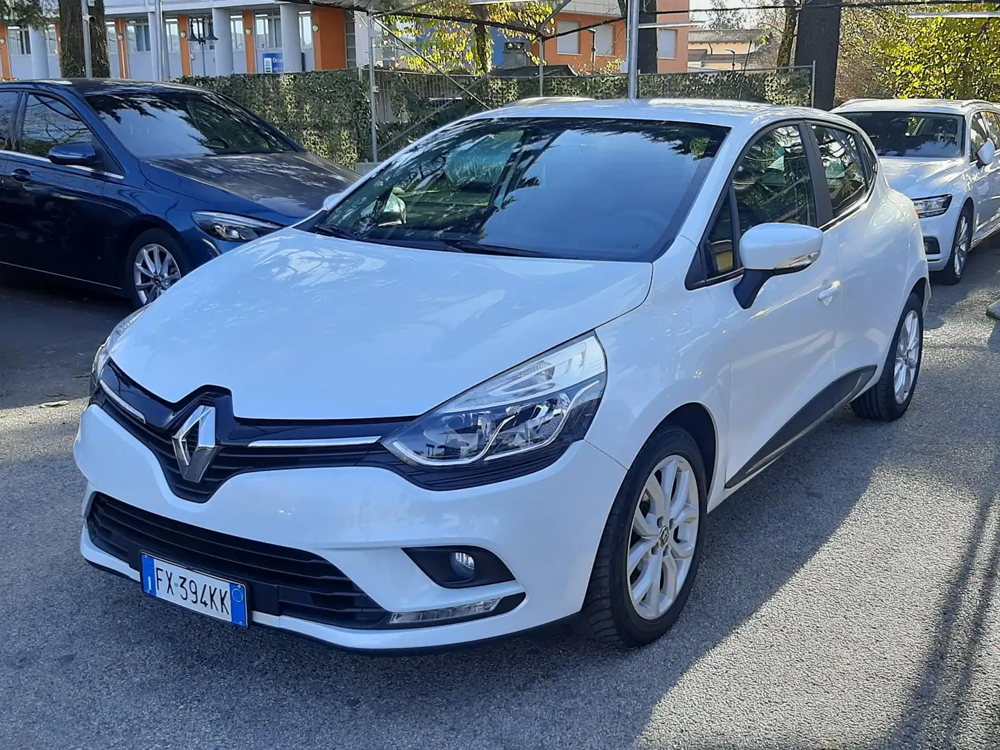 Renault Clio 0.9 tce  Gpl 90cv Weiß - 1