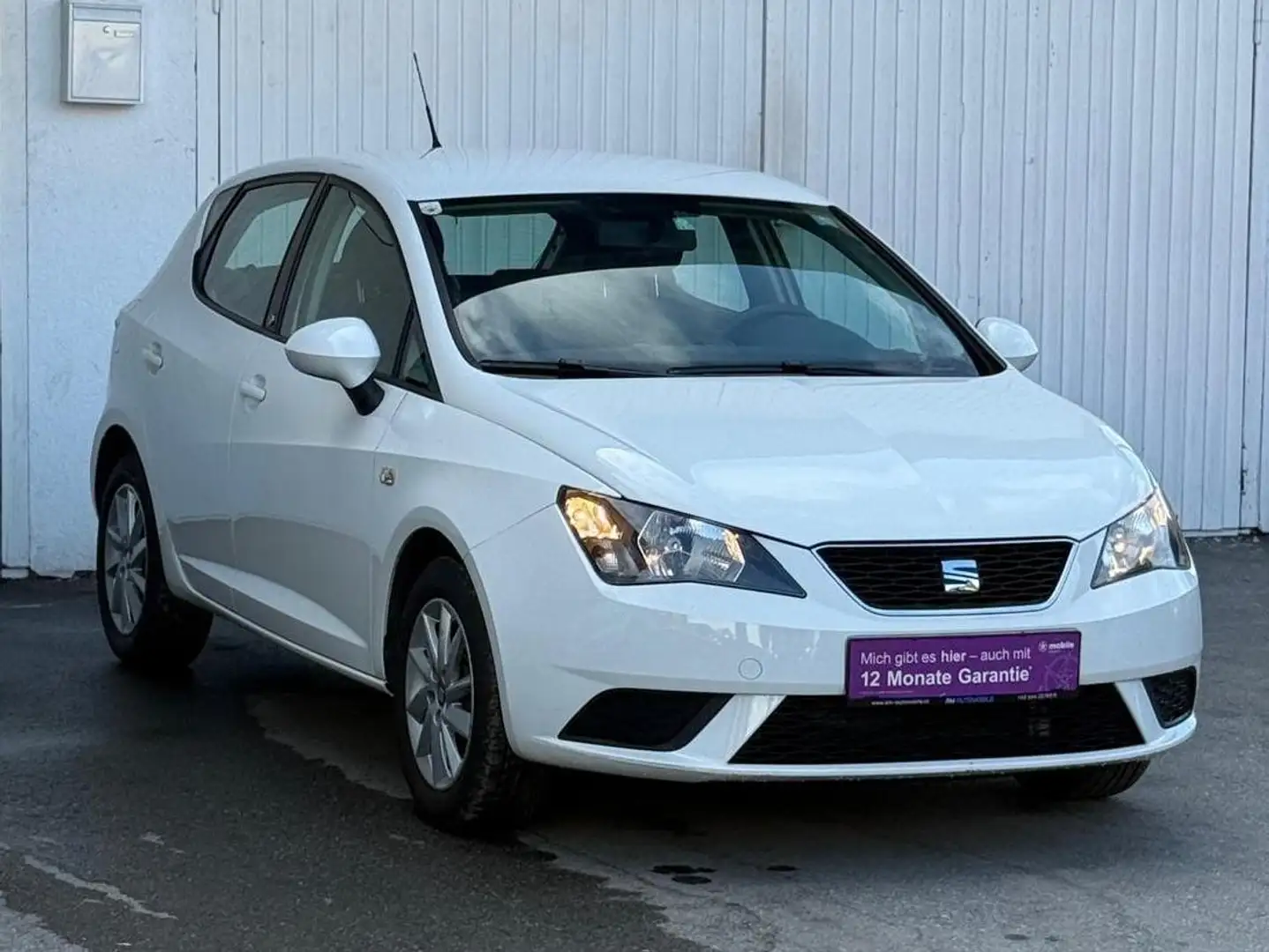 SEAT Ibiza Reference Blanc - 1