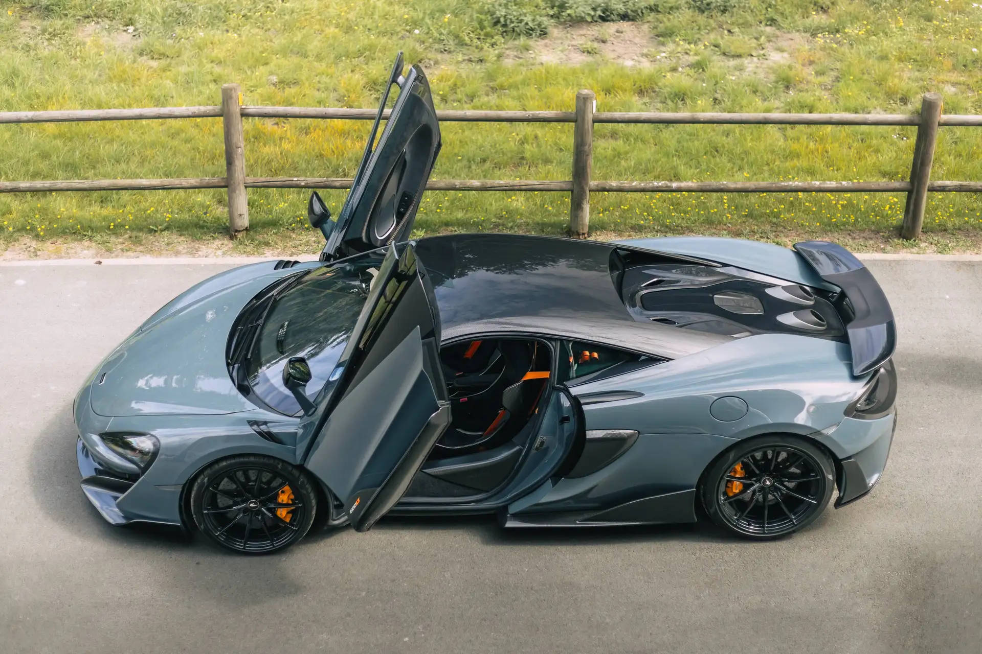 맥라렌 600LT 2019 건메탈 사진 7