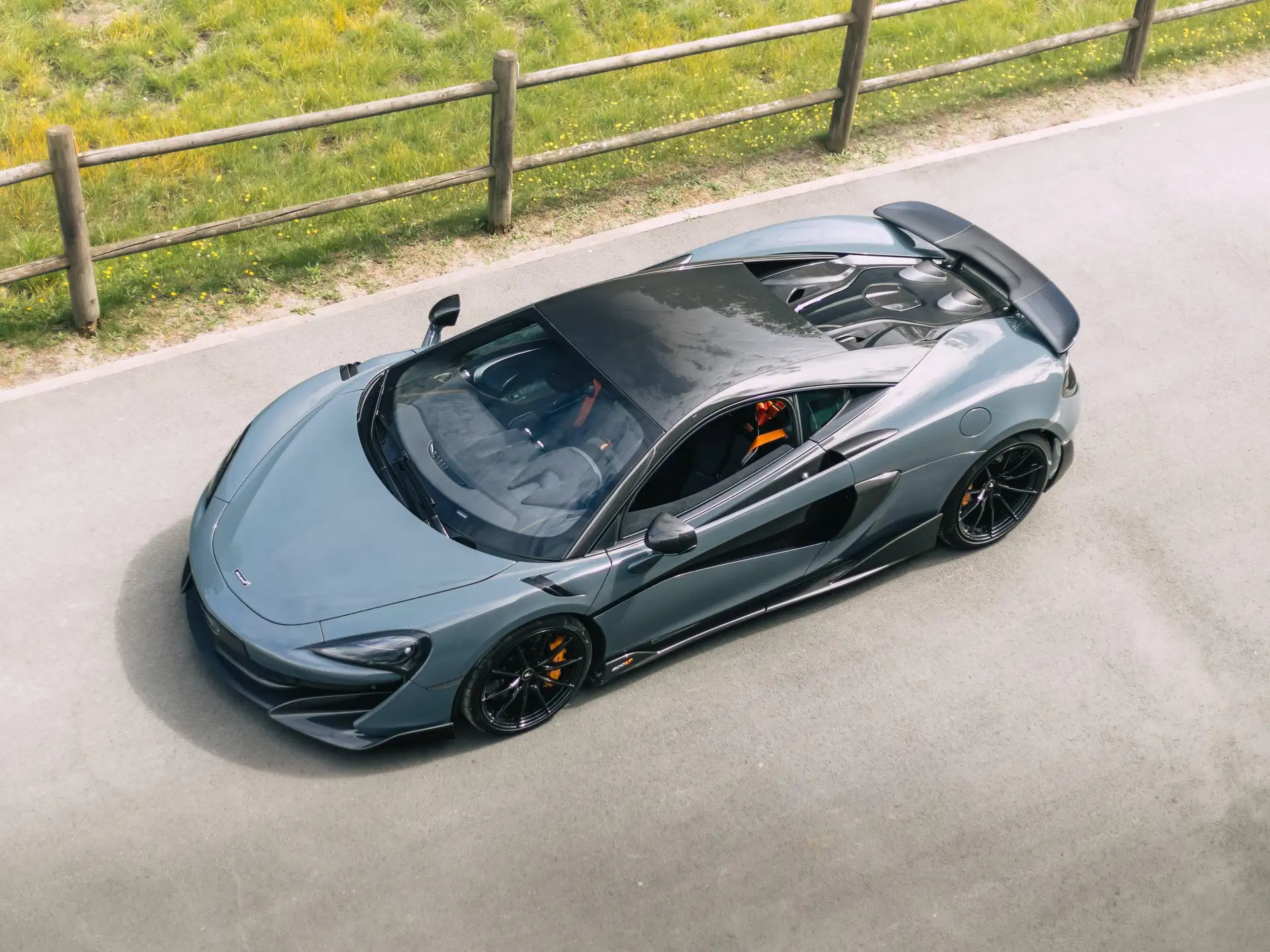 맥라렌 600LT 2019 건메탈 사진 6
