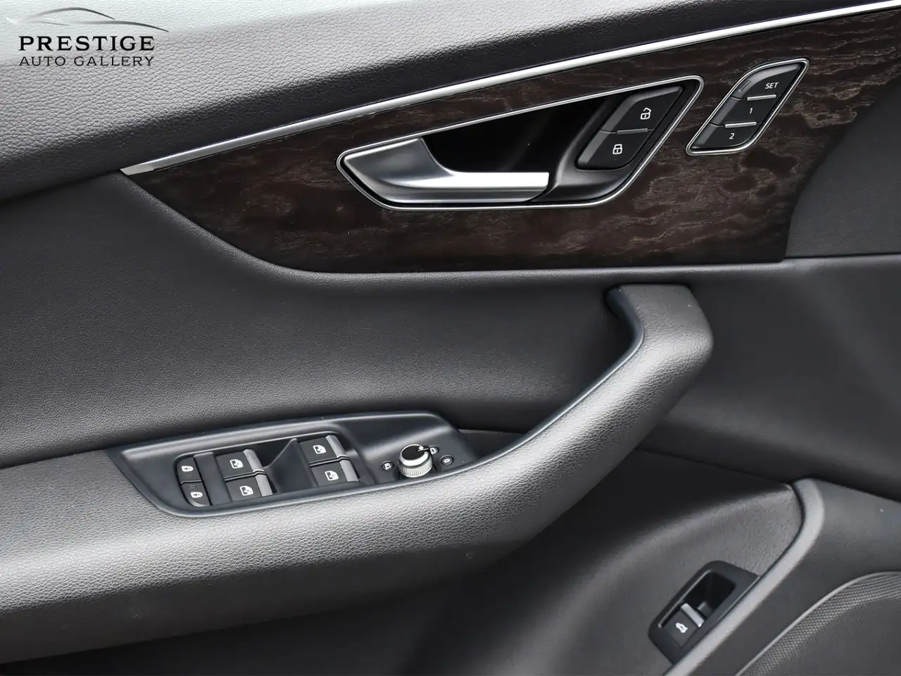 Audi Q7 снимка Audi Q7