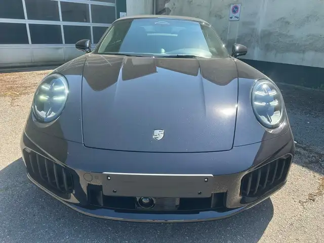 Porsche 992
