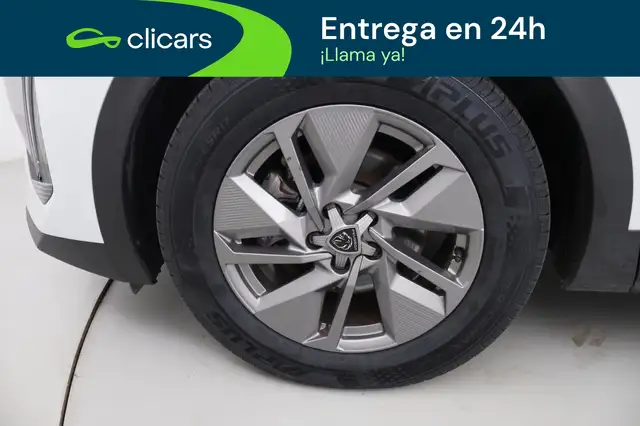Peugeot 408 view 11