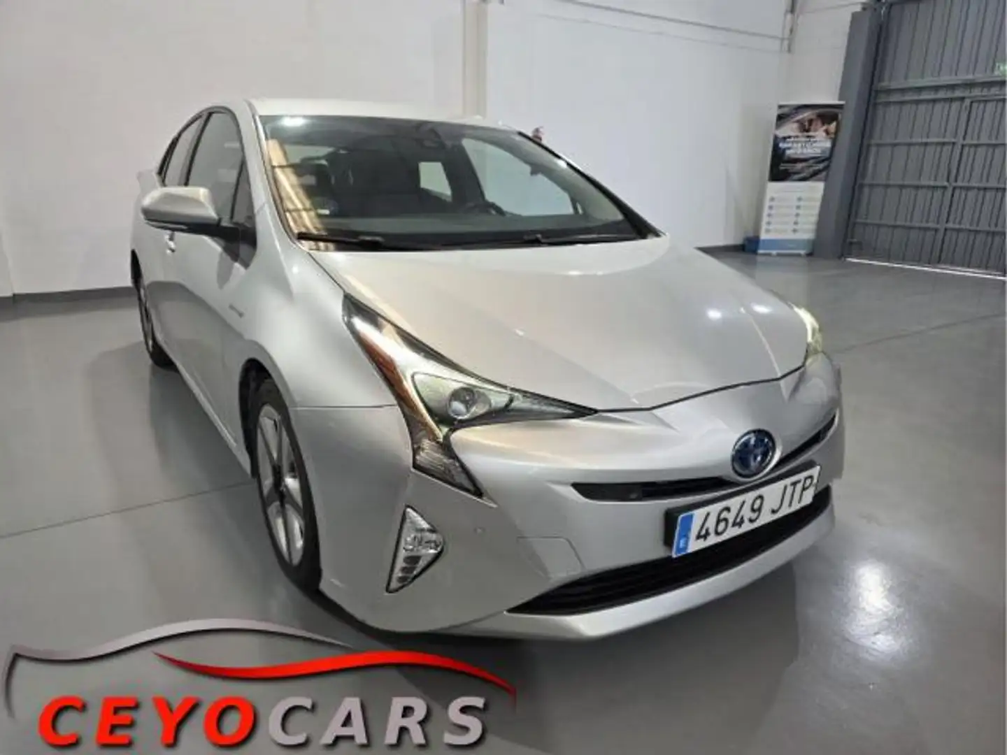 Toyota Prius 1.8 VVT-i Hybrid Plateado - 1