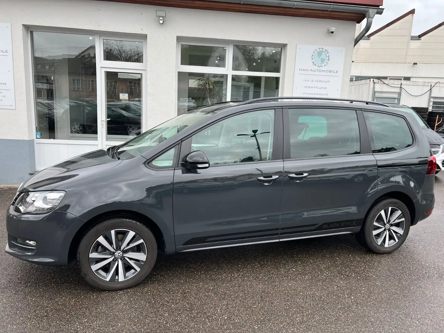 Volkswagen Sharan Highline Black Style*Pano+Rückfahr+ACC* Grey - 1