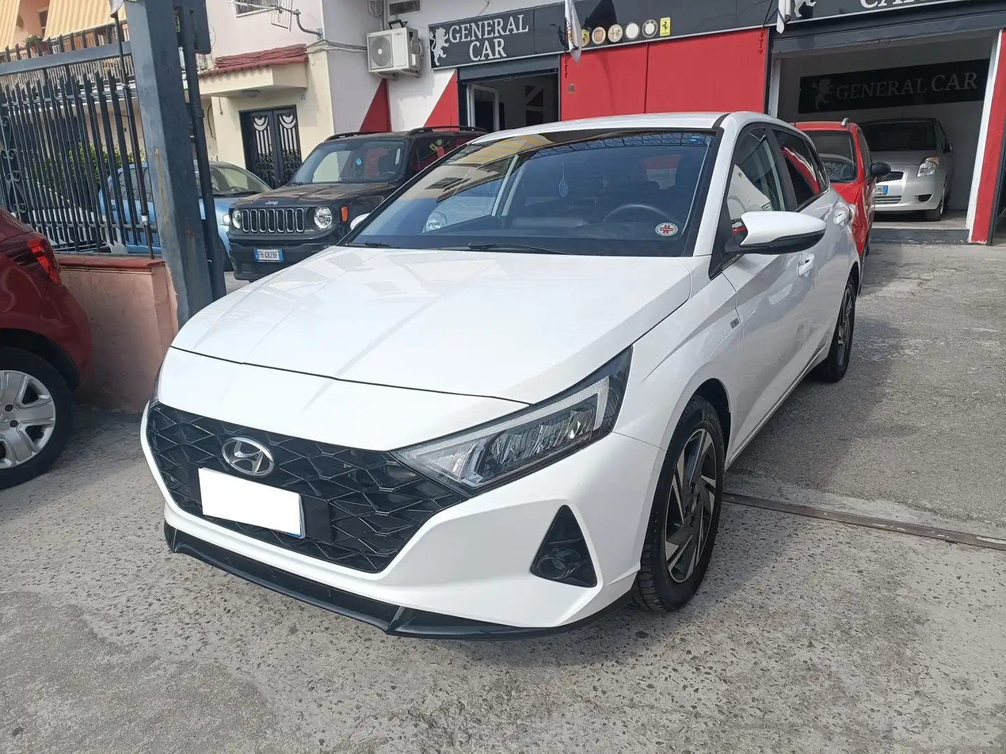 Hyundai i20 i20 III 2021 1.0 t-gdi 48V Bose Techno Pack imt Bianco - 1