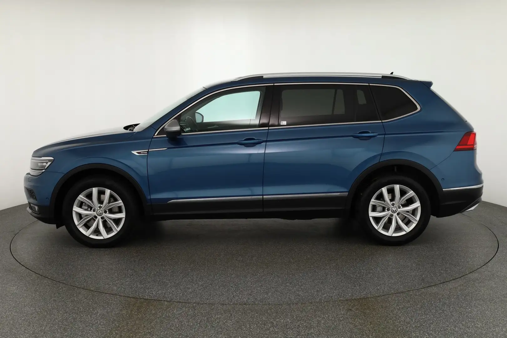 Volkswagen Tiguan Allspace 2.0 TSI DSG Highline 4Motion LED Bleu - 2
