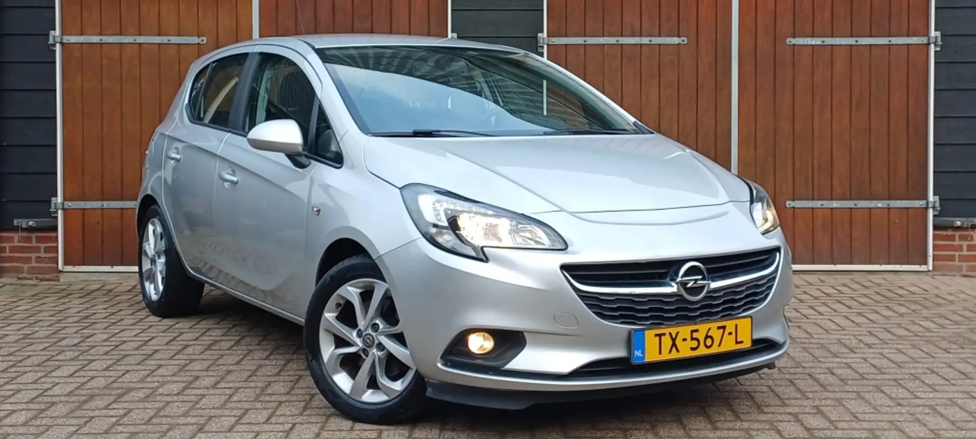 Opel Corsa 1.0 Turbo Onl. Ed, Apple carplay, All seasonbanden Gris - 1