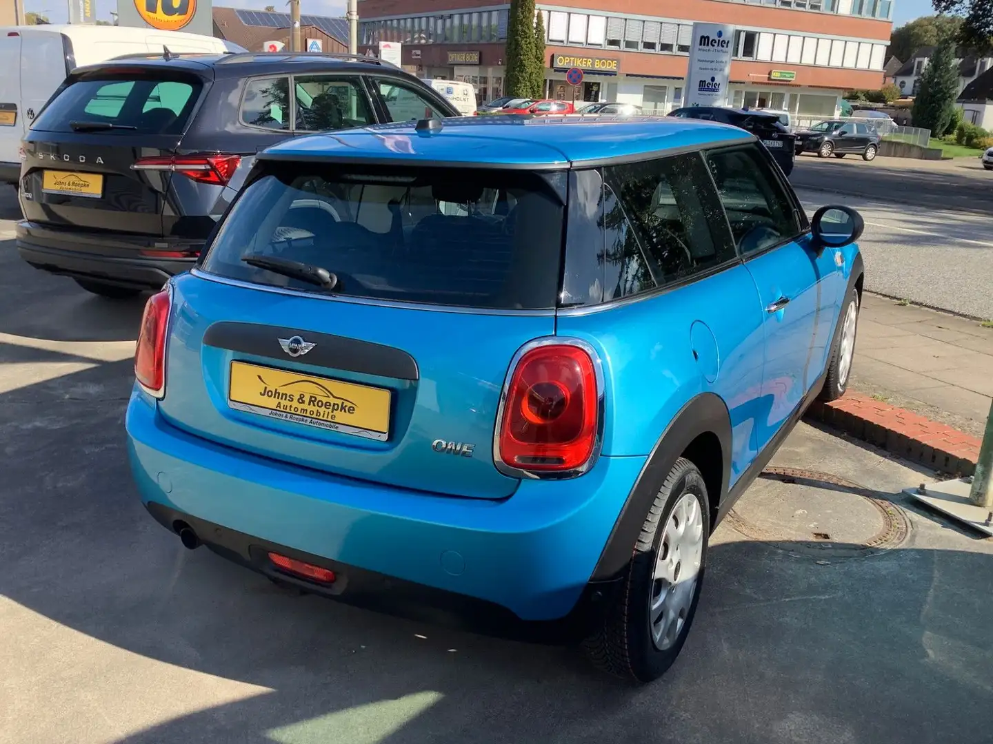 MINI One ONE FIRST 3-trg. / ALLWETTERREIFEN / SITZ-HZG Blau - 2