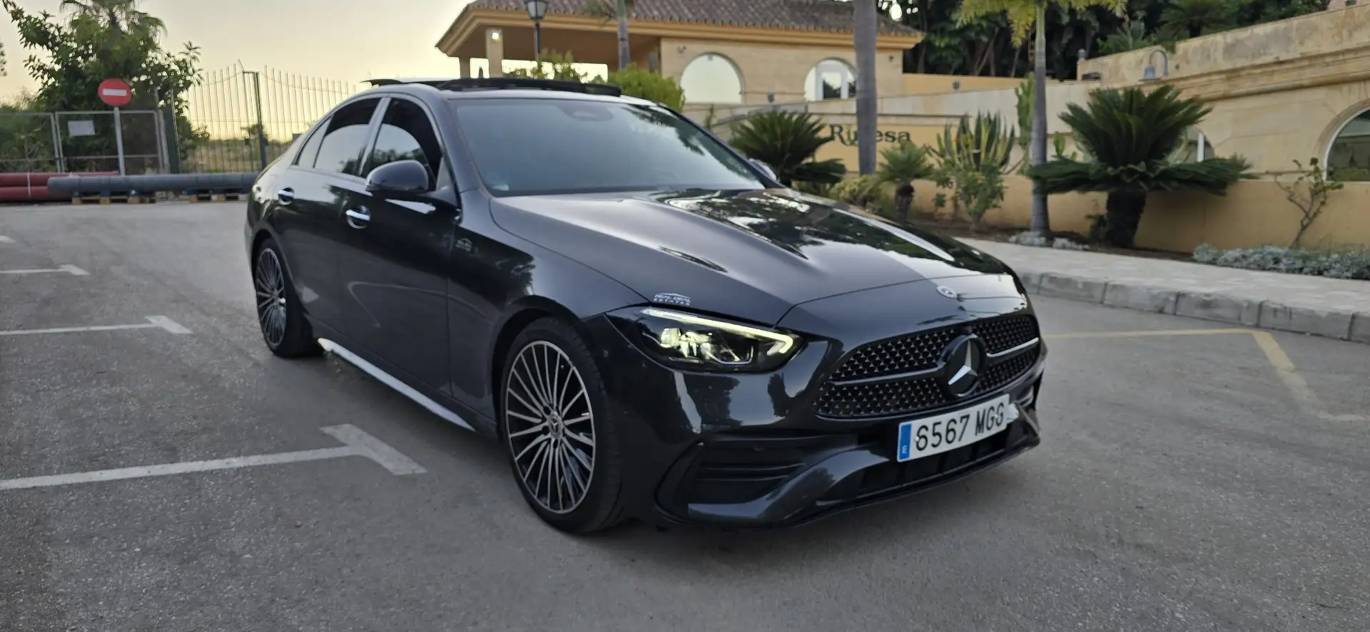 Mercedes-Benz 220 c220d AMG Pack Black Line Negro - 2