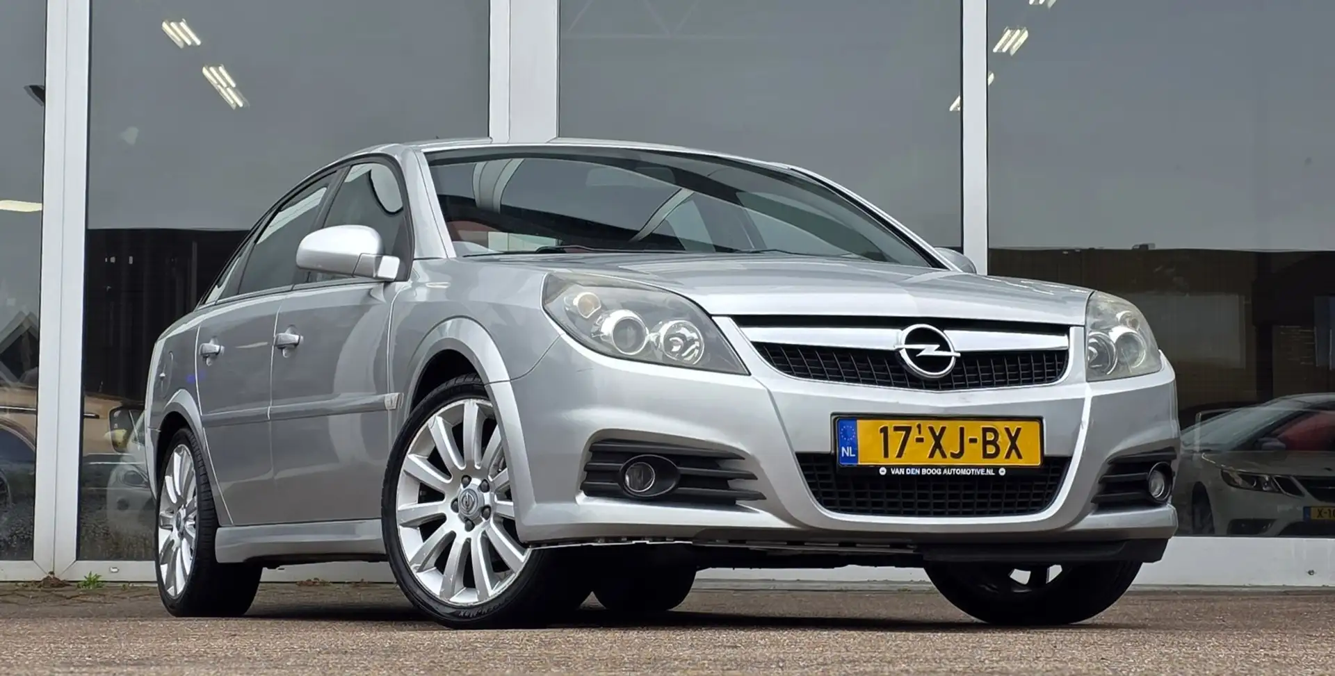Opel Vectra GTS 1.8-16V Temptation Trekhaak CruiseControl Nieu Gris - 2