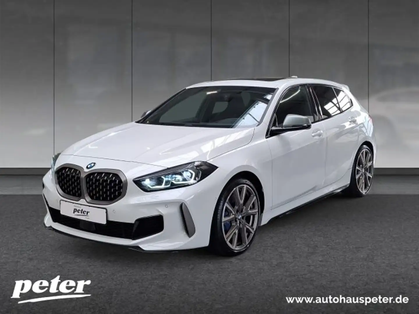 BMW 1er - M135i xDrive Allrad Automatik 306PS Blanc - 1
