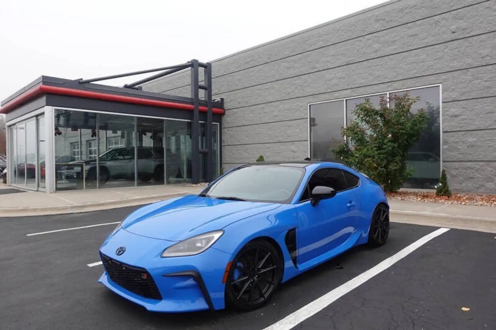 Toyota GR86 Veicolo dotato di avanzati sistemi di sicurezza - 1