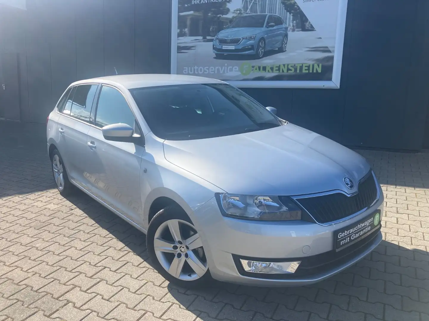 Skoda Rapid/Spaceback Spaceback DRIVE TSI 86 PS/1.HD/77 TKM - 1