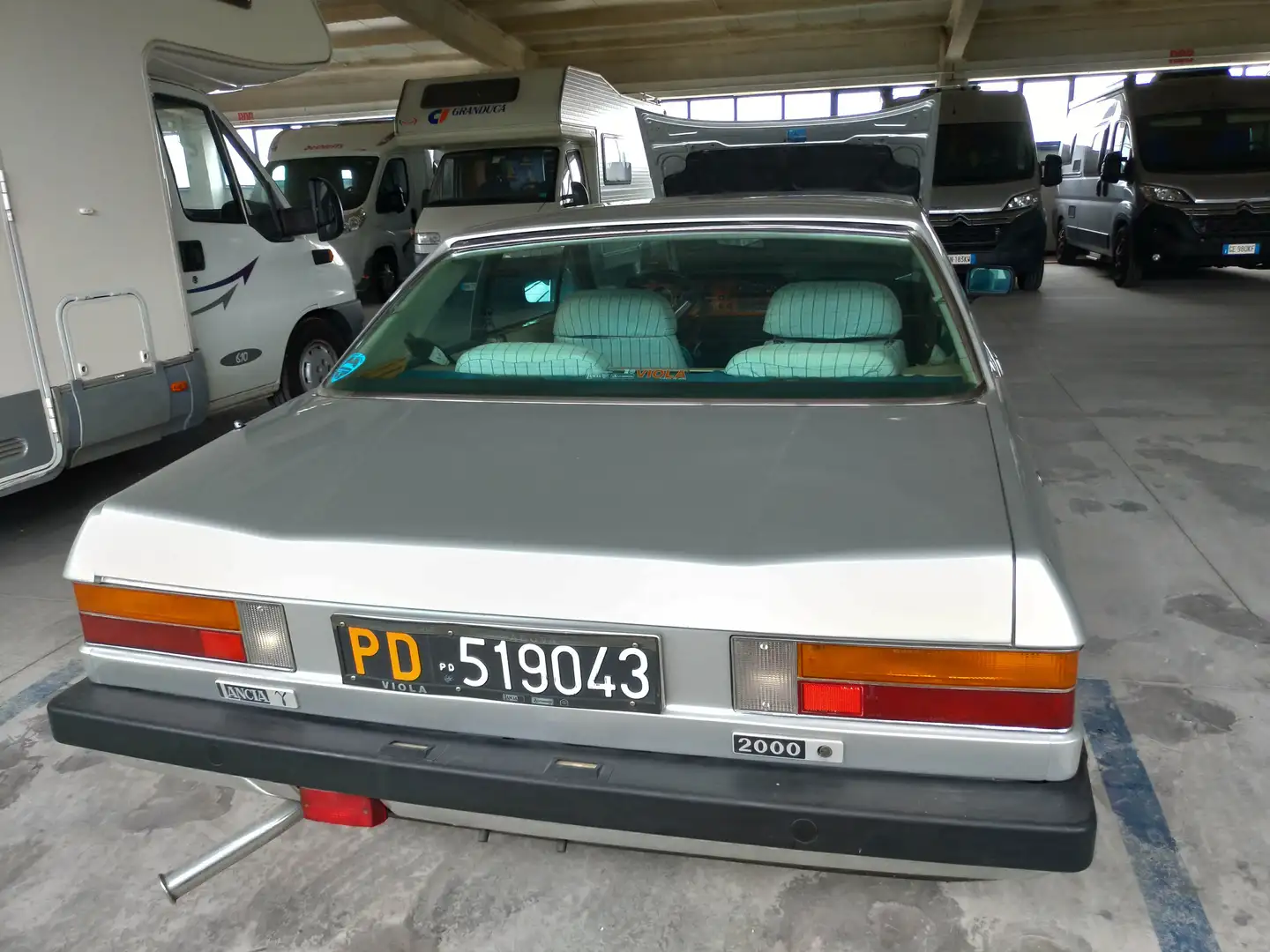 Lancia Gamma Gamma 2.0 Silber - 1