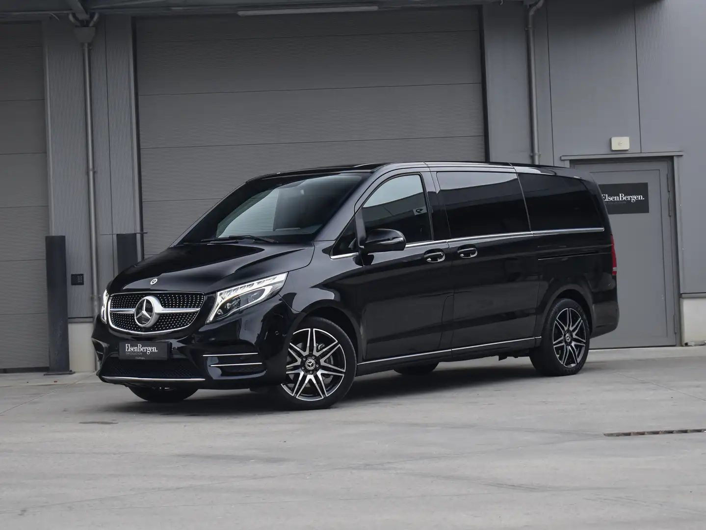 Mercedes-Benz V 250 d / AMG PACK / Dubbele Cabine / 360 Camera Zwart - 2