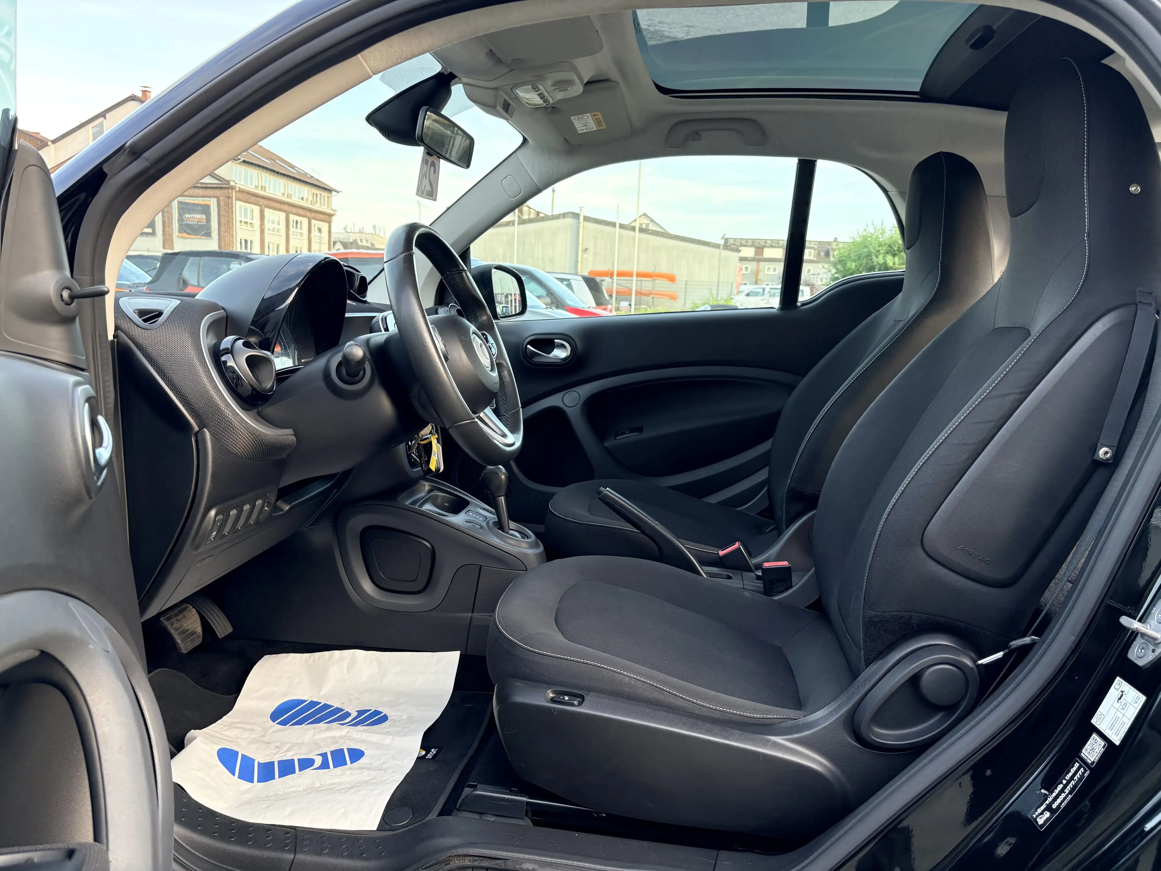 smart forTwo 1HD,KLIMA,SITZH,SERVO,BLUETOOTHLED,PANORA,INSP+TÜV NEU — photo 12