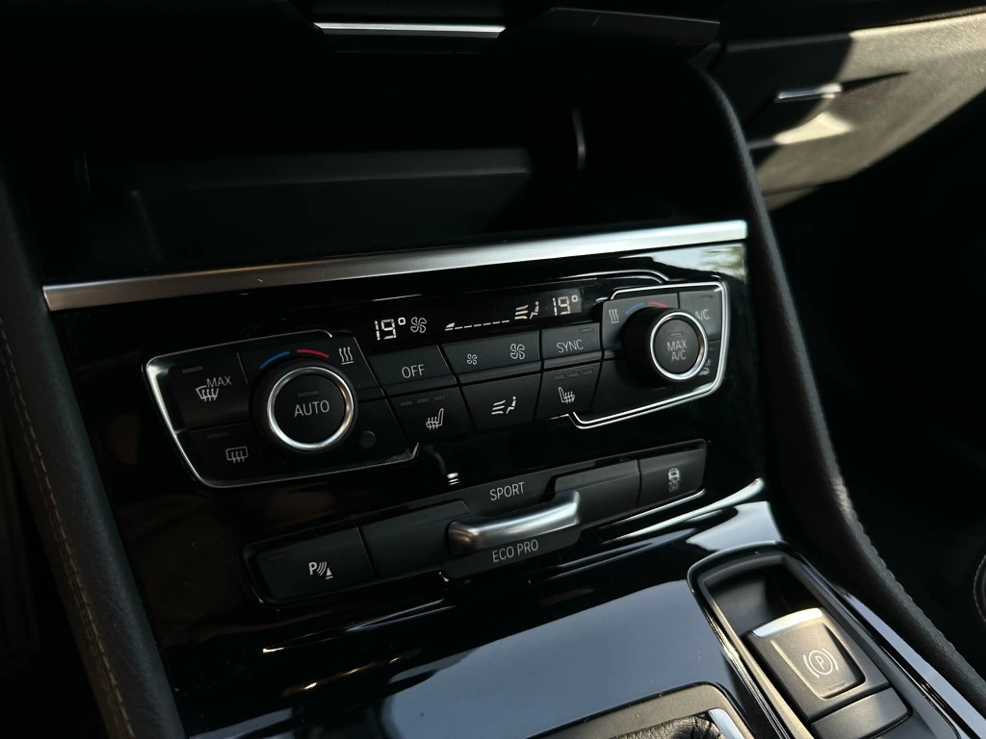 BMW 225 2-serie Active Tourer 225i High Executive — photo 27