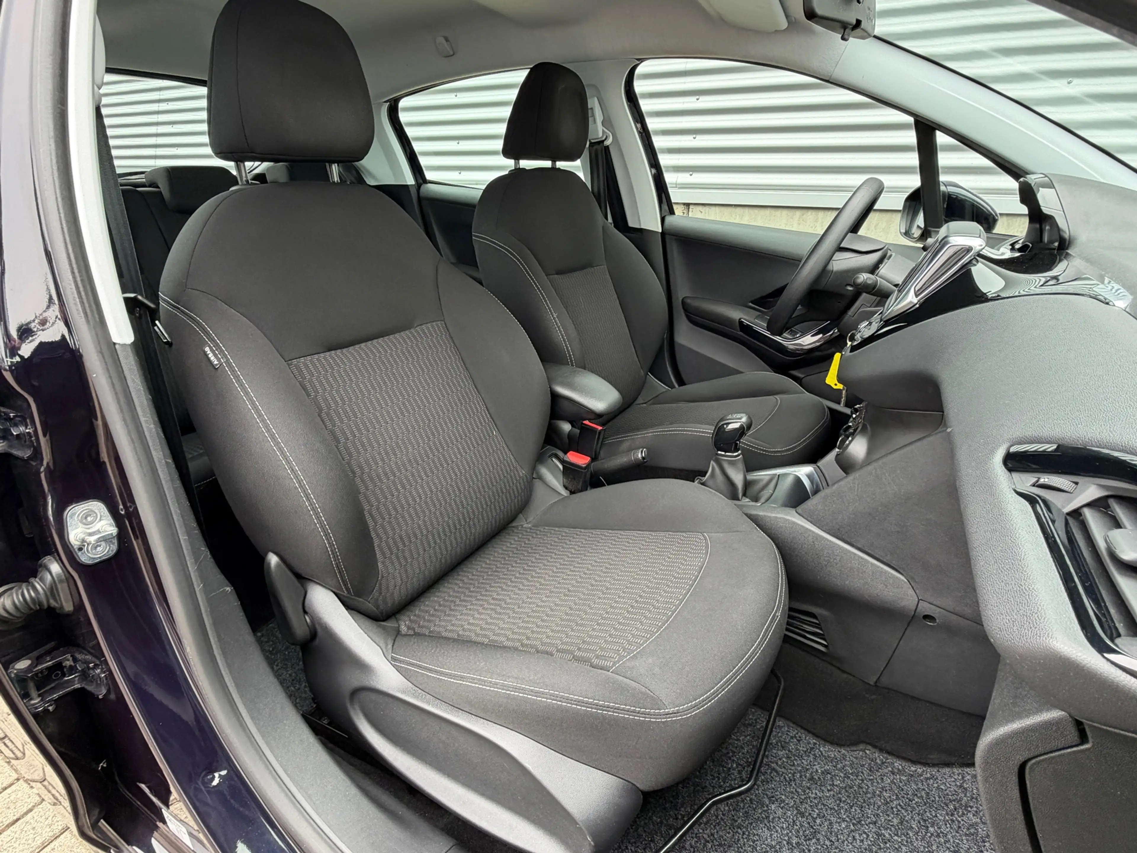 Peugeot 208 1.2 PureTech Blue Lion 5 deurs 82 PK [ fm navi,app — photo 12