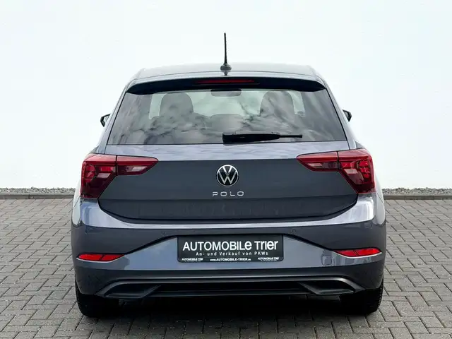 Volkswagen Polo view 6