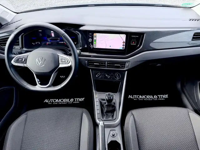 Volkswagen Polo view 11