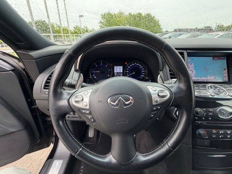 Infiniti FX FX30d  AWD — photo 9