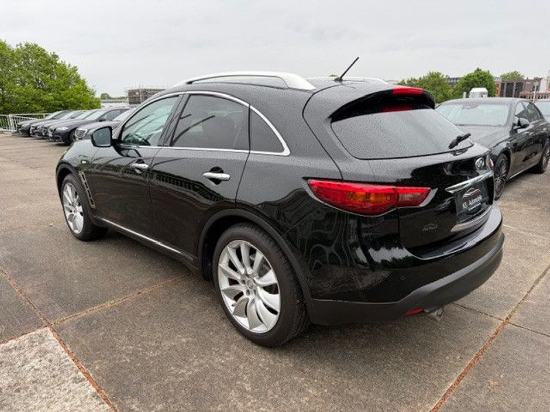 Infiniti FX FX30d  AWD — photo 5