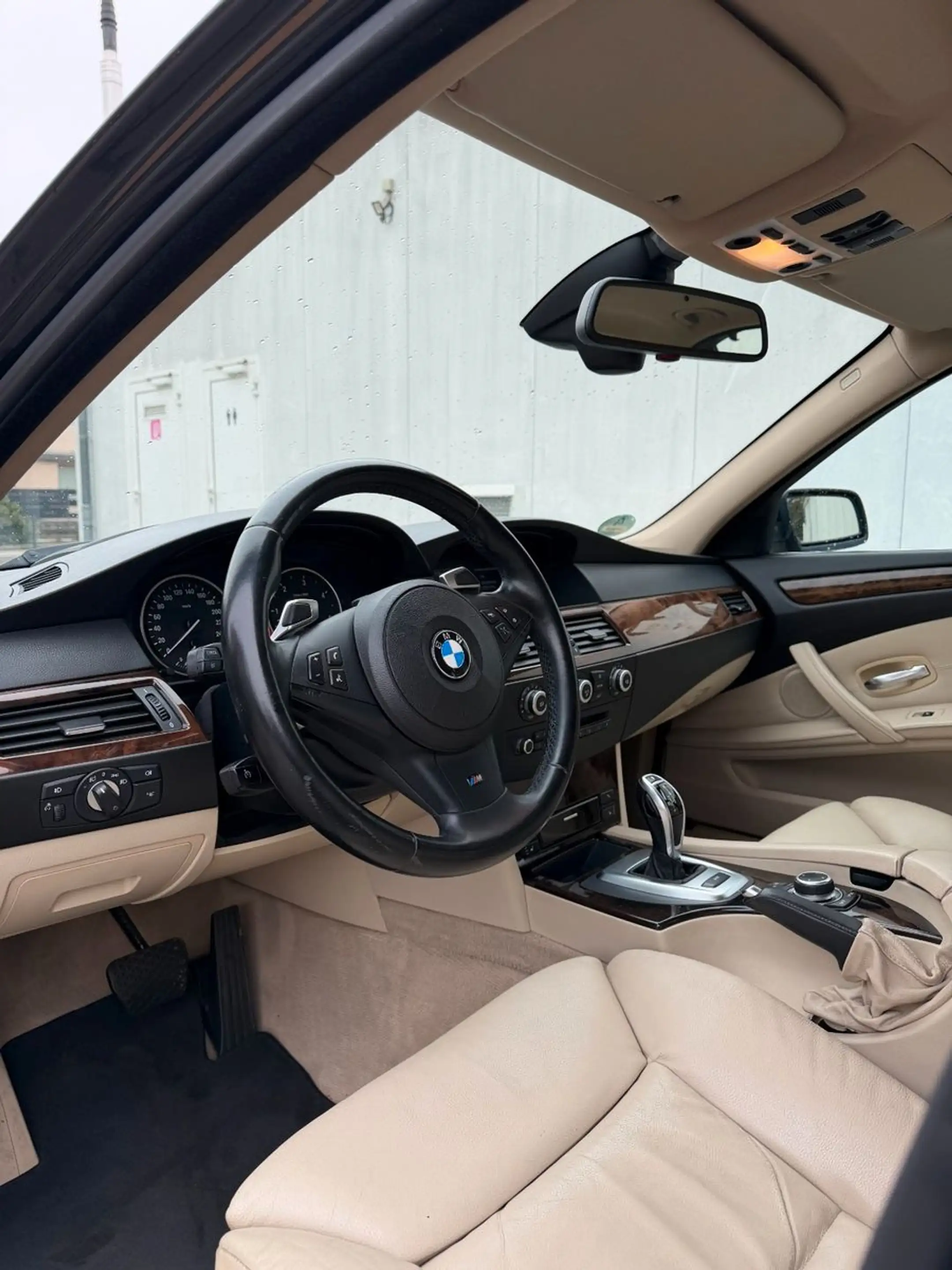 BMW 535 d XENON SCHIEBEDACH LEDER M PAKET SPORT TOP — photo 15
