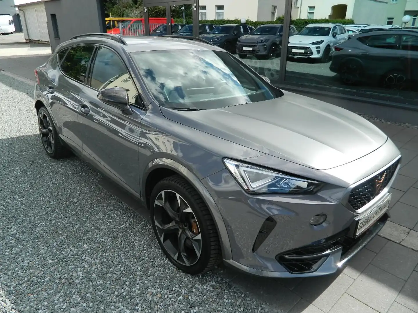 CUPRA Formentor VZ 310 DSG 4D Brembo/AHK/elHeckklappe/elSitze Grau - 1