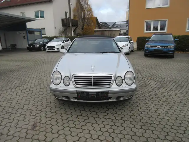 Mercedes-Benz CLK 320 Cabrio Elegance*Youngtimer*
