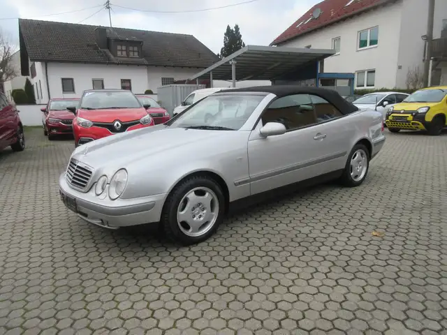 Mercedes-Benz CLK 320 Cabrio Elegance*Youngtimer*