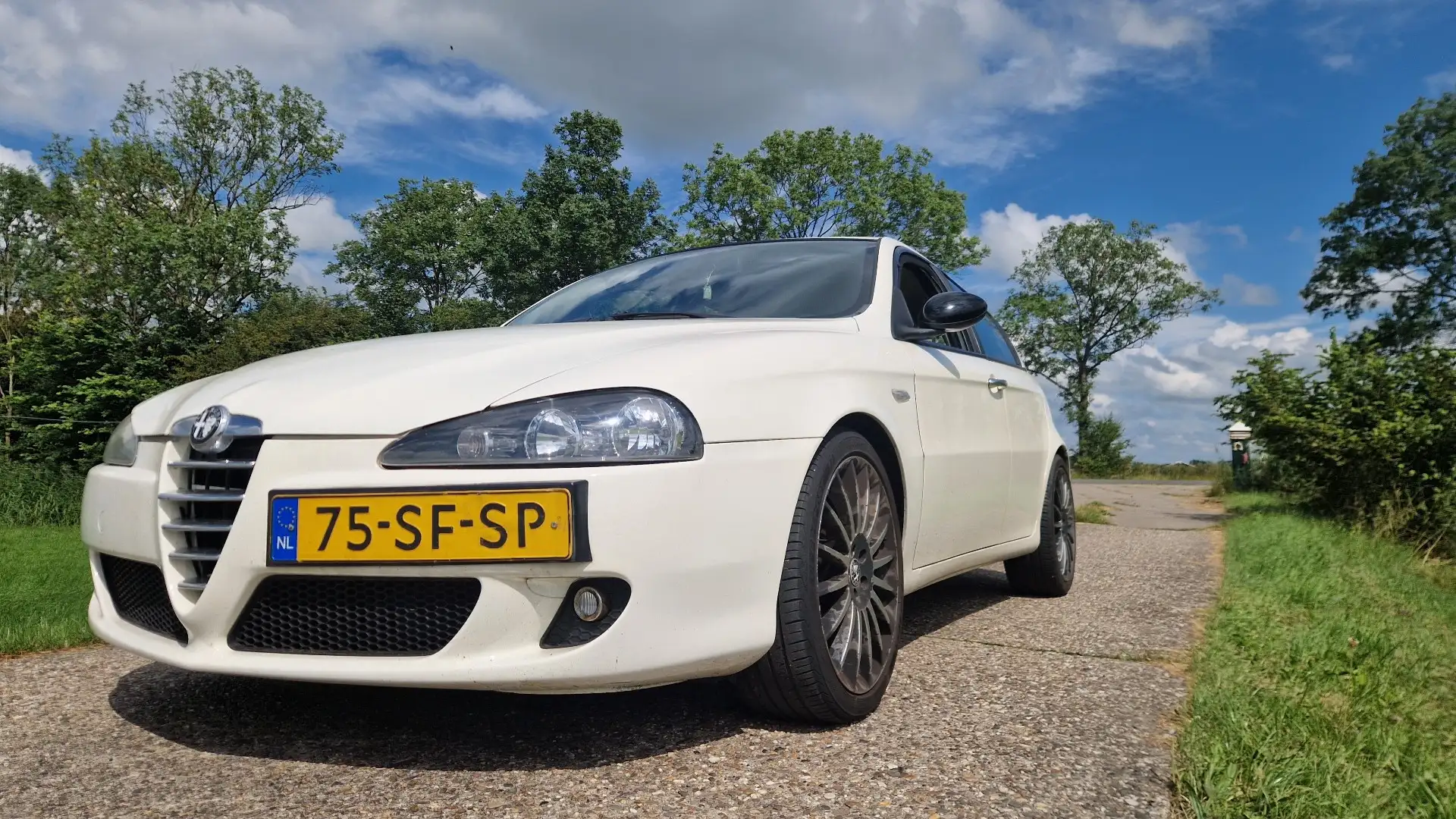 Alfa Romeo 147 1.6 TS Collezione II Blanc - 2