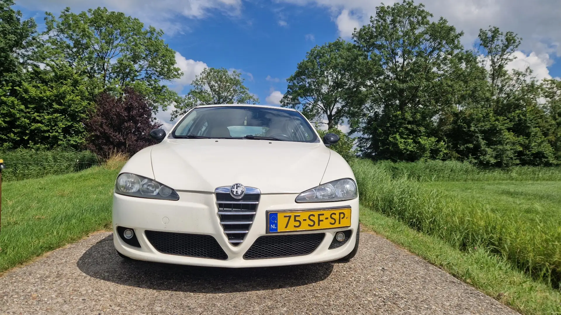 Alfa Romeo 147 1.6 TS Collezione II Blanc - 1