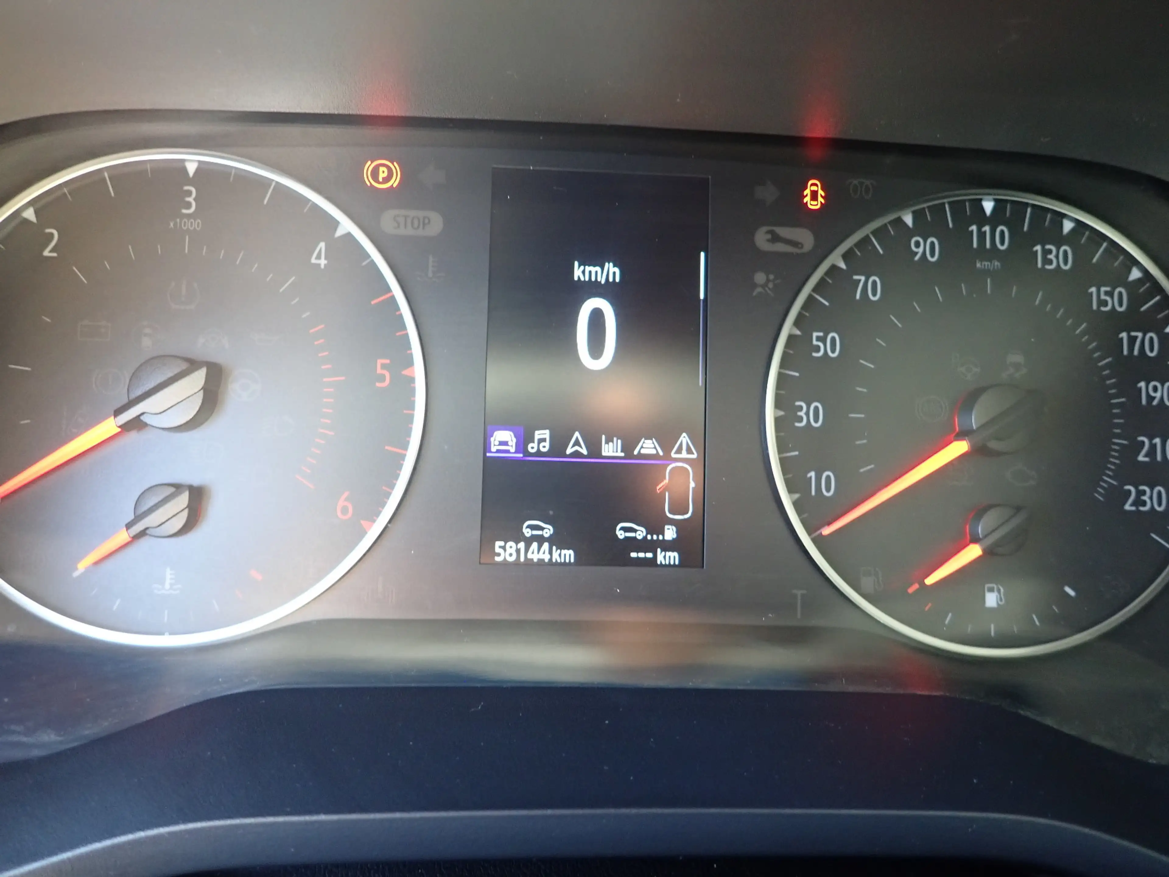 Renault Trafic Life Blue dCi 170 8-Sitzer — photo 11