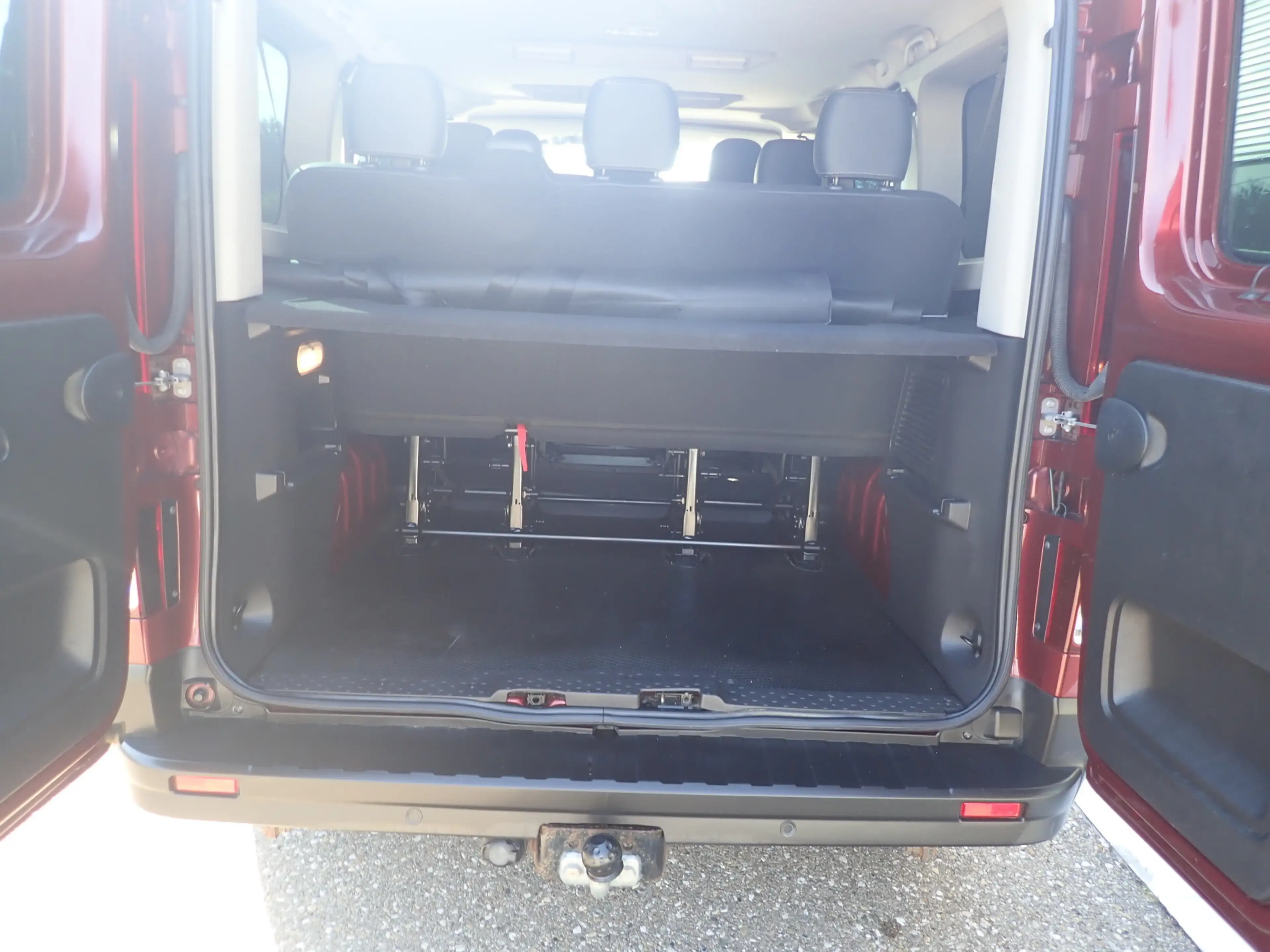 Renault Trafic Life Blue dCi 170 8-Sitzer — photo 6
