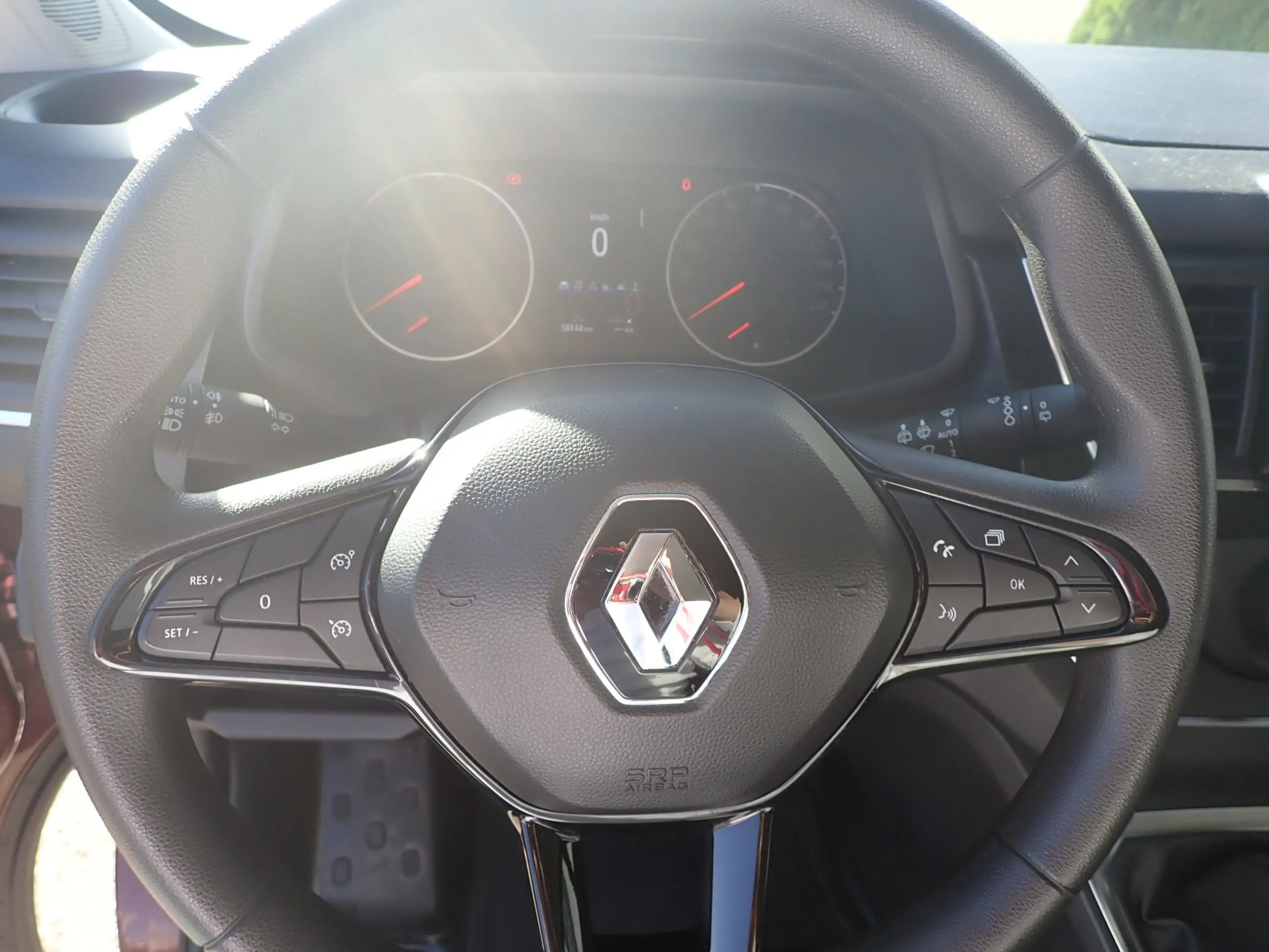 Renault Trafic Life Blue dCi 170 8-Sitzer — photo 12