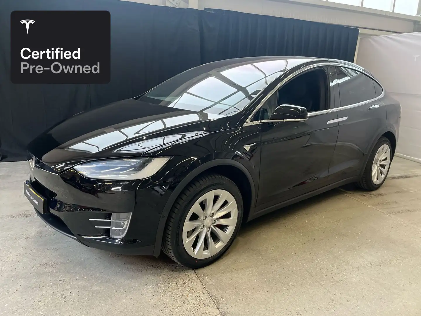 Tesla Model X Long Range AWD “Certified Pre-Owned” Zwart - 1