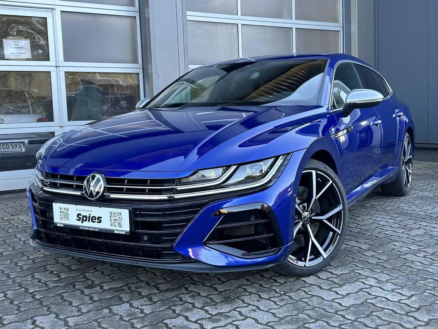 Volkswagen Arteon Shooting Brake R 4Motion AHK Shz Navi LED Blau - 2