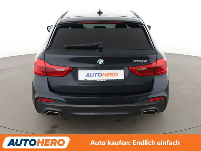 BMW 5 Series view 5