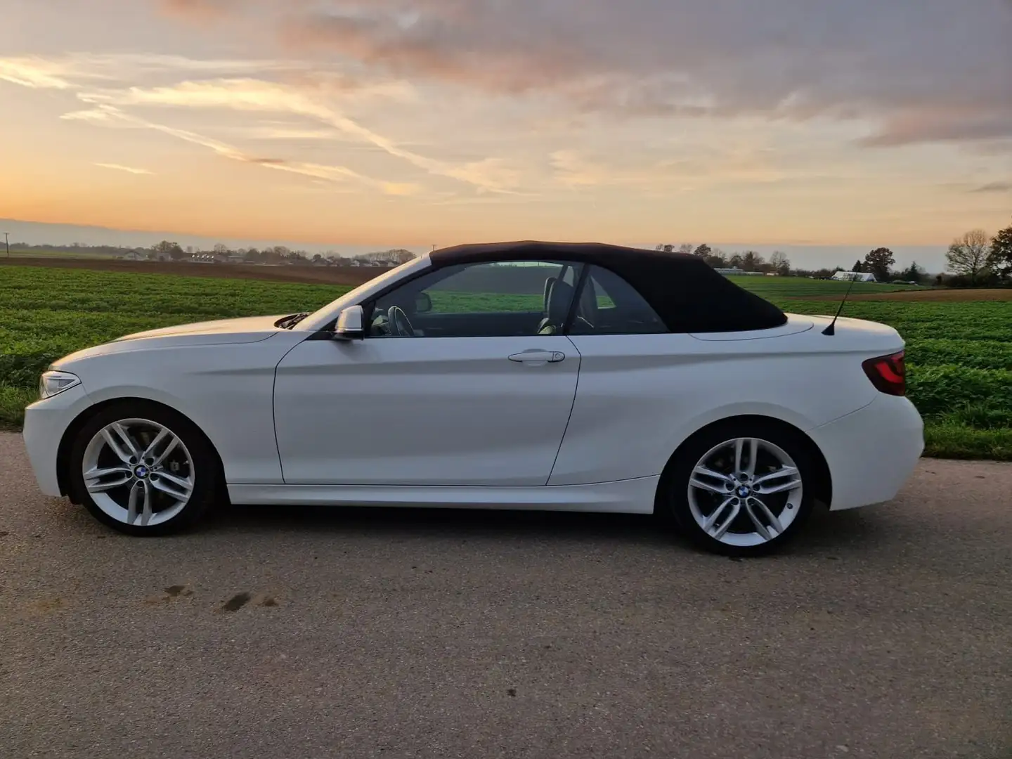 BMW 228 228i Cabrio M Sport Blanc - 2